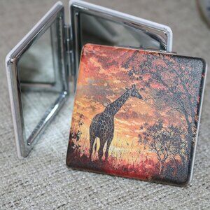 NWOT Compact purse mirror